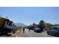 Açık damperle EDS direğine çarptı