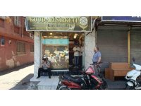 Adana’da kuyumcu soygunu: 2 kişiyi vurup 1 kilo altın çaldılar