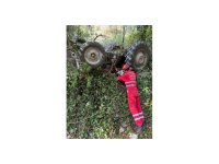 Ters dönen traktörün altında sıkışan sürücü yaralandı