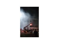 Şantiye alanında bulunan binada yangın çıktı