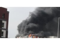 Osmaniye’de inşaat işçilerinin kaldığı konteynerde yangın