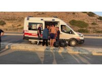 Serinlemek için girdiği denizde boğulma tehlikesi geçiren genç hastaneye kaldırıldı
