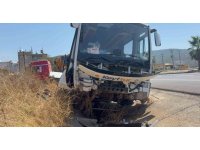 Antalya’da tur otobüsü drenaj hendeğine girdi: 23 yaralı