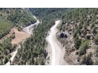 Feke’de 75 yıl sonra genişletilen yollar ormanın güzelliğini ortaya çıkardı