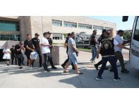 Antalya’da eş zamanlı operasyonlarda 236 aranan şahıs yakalandı