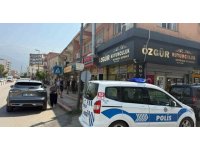 Kuyumcu soygunu esnafın uyanıklığıyla başarısız sonuçlandı