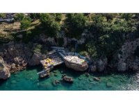 Kavurucu sıcaklardan kaçanların rotası Muratpaşa Falez Plajları oldu