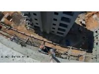 Mersin’de nefes kesen kurtarma operasyonu: 8’inci kattaki iskelede kalan işçiler kurtarıldı