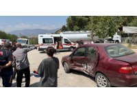 Osmaniye’de otomobillerin çarpıştığı kazada 3 kişi yaralandı
