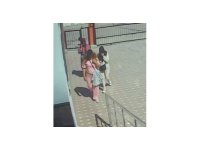 Kapı kırıp eve giren kadın hırsızlar, 200 bin liralık altın çaldı