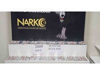 Adana’da 16 yaşındaki şüpheli 2 bin 809 adet uyuşturucu hapla yakalandı