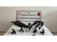 Serik’te kaçak silah operasyonu