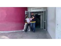 Masaj salonuna fuhuş baskını: Kadınlarla gizli geçitten çatıya çıkan şüpheli yakalandı