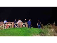 Düden Şelalesi’nde falezlerin kenarında bulunan kadın çanta ve terliği ekipleri alarma geçirdi