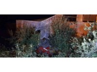 Yoldan çıkan otomobil seraya çarptı: 5 yaralı