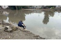 Son 65 yılın en kurak döneminin yaşandığı Hatay’da sağanak yağış yolları göle çevirdi