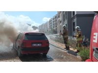 Seyir halindeki Tofaş alev alev yandı