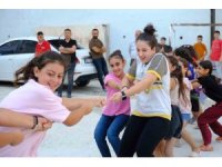 Orhanlı Mahallesi’nde çocuklar doyasıya eğlendi