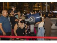 Mersinliler ’tam ay tutulması’nı ilgiyle izledi