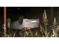 Takla atan araçtan burnu kanamadan çıktılar