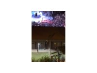 Özel güvenlik görevlileri, konseri kaçak izleyen genci çatıdan aşağı attı