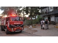 Ahşap evde tandırdan sıçrayan kıvılcımlar yangın çıkarttı