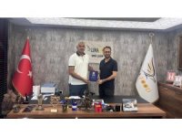 Toplumsal dayanışmaya sigorta katkısı: Özhedef’ten İdilliler Derneğine destek