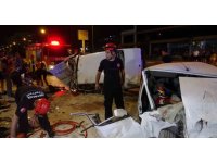 Tofaşlar kafa kafaya çarpıştı, ortalık savaş alanına döndü: 4 yaralı