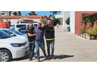 ’Gürültü’ kavgasında babayı öldürüp kızını yaralayan komşu adliyeye sevk edildi