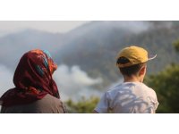 Alanya Kaymakamı Öztürk: "Yaylakonak ve Şıhlar mahallemizdeki yangında söndürme çalışmalarımız devam ediyor"