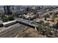 Adana’da ’007 James Bond’ filmine ev sahipliği yapan köprü, hızlı tren inşaatı için yıkılacak