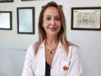 Uzmanı uyardı: "Cilde uygulanacak ürünler mutlaka doktor kontrolünde alınmalı"