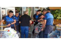 Tarsus’ta zabıta denetiminde sağlıksız ürünler imha edildi