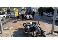 Gazipaşa’da minibüs ile motosiklet çarpıştı: 1 yaralı