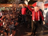 Büyükşehir Adayı Muhittin Böcek, coşkuyla karşılandı..