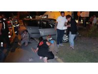 Ortalık savaş alanına döndü, 2 araçtaki 6 kişi yaralandı