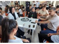 Akdeniz Belediyesinden gençlere üniversite hazırlık desteği