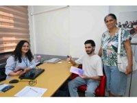 Mersin’de üniversiteyi kazanan öğrencilere geri ödemesiz öğrenim desteği