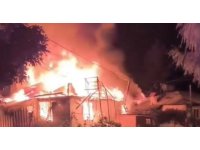 Mersin’de nene ve torun yangında hayatını kaybetti