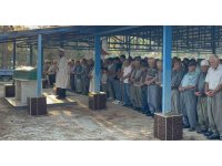 Yangında ölen nene ve torun yan yana toprağa verildi