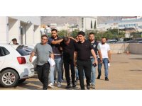 Oto galeriyi tarayan şüpheliler adliyeye sevk edildi