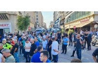 Adana’da dolmuş şoförlerinden eylem: Trafik kilitlendi