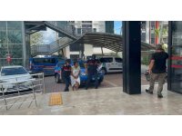 Alanya’da mobilya dükkanını ve minibüsü ateşe veren kadın tutuklandı