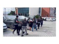 63 yaşındaki kadının pompalı tüfekle öldürüldüğü komşu kavgasına 5 tutuklama