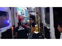 Tırla otomobil çarpıştı: Hurdaya dönen otomobildeki sürücü yaralanmadı, tır sürücüsü kabinde sıkıştı