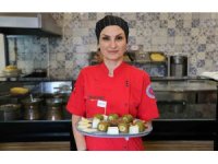 Uzak Doğu’dan gelen müşterilerinden esinlendi, ’Sushi Kadayıf’ yaptı