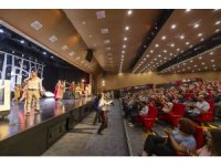 Mersin Şehir Tiyatrosu 25. sezonunu ‘Bahar Noktası’yla başlattı