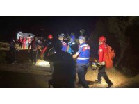 Alanya’da mağarada mahsur kalan 2 çocuk kurtarıldı