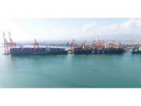 Mersin Limanı’nda tarihi gün: 400 metrelik mega gemi ilk kez demir attı