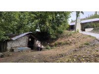 Tarihi değirmendeki yangını imam söndürdü